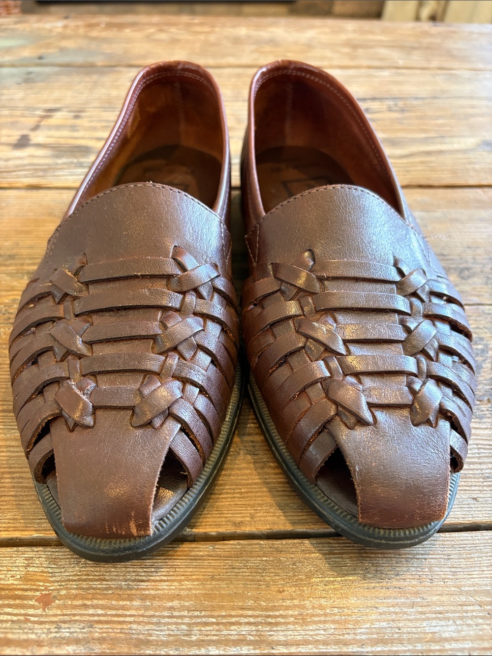 Vintage Arizona Jean Company Woven Leather Huarache Loafers - Picture 2 of 8